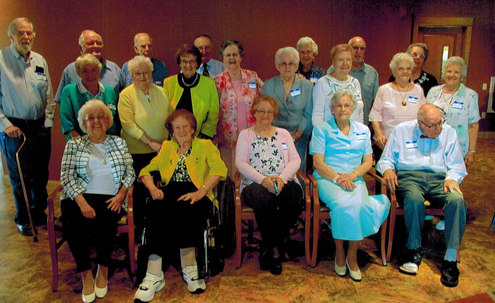 FHS Class of 1950 meets for reunion
